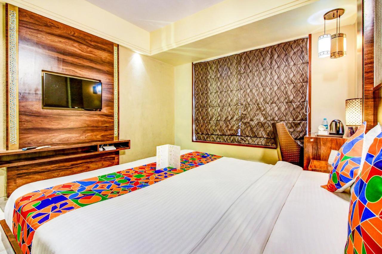 Hotel Crawford Inn Mumbai  Buitenkant foto