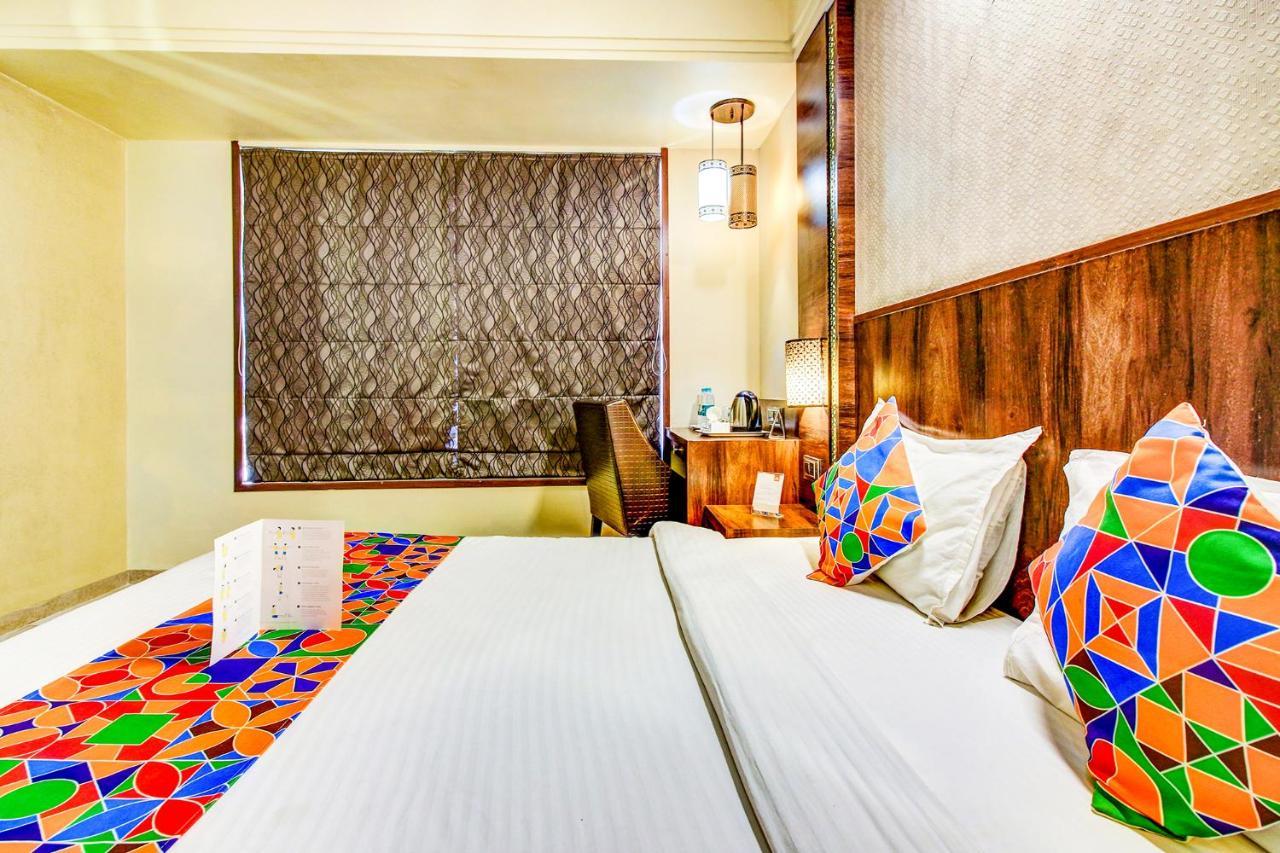 Hotel Crawford Inn Mumbai  Buitenkant foto
