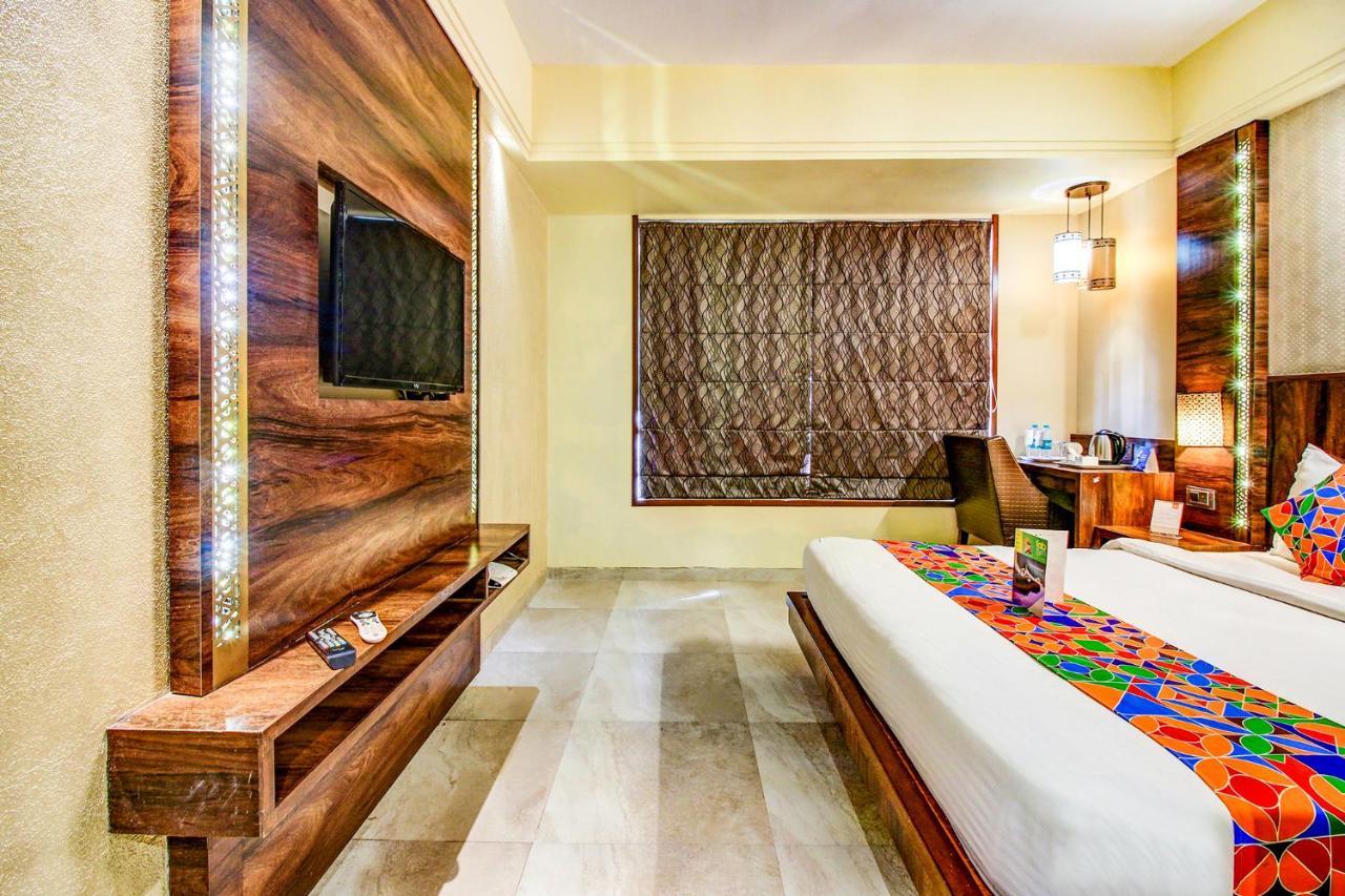 Hotel Crawford Inn Mumbai  Buitenkant foto