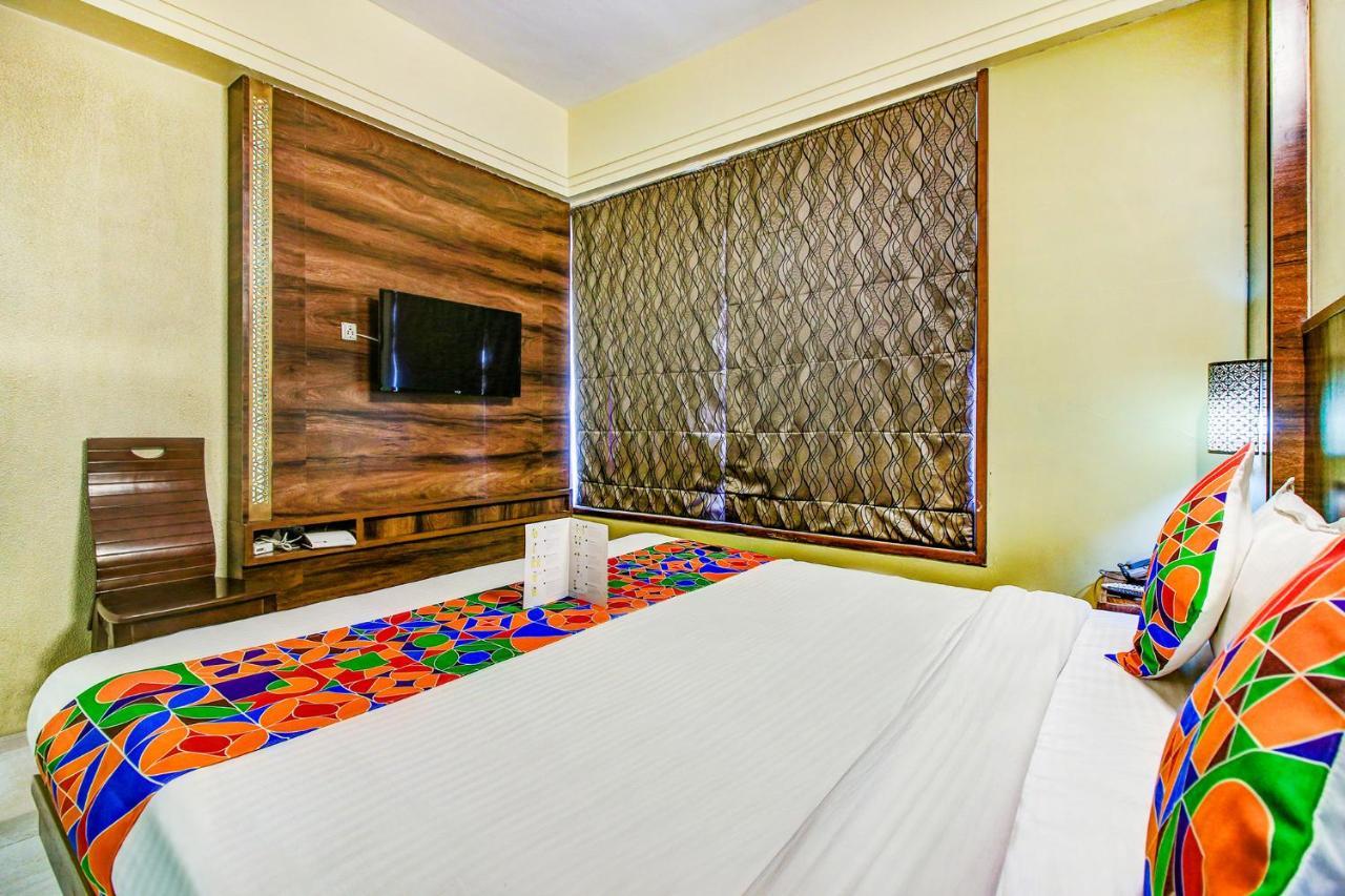 Hotel Crawford Inn Mumbai  Buitenkant foto