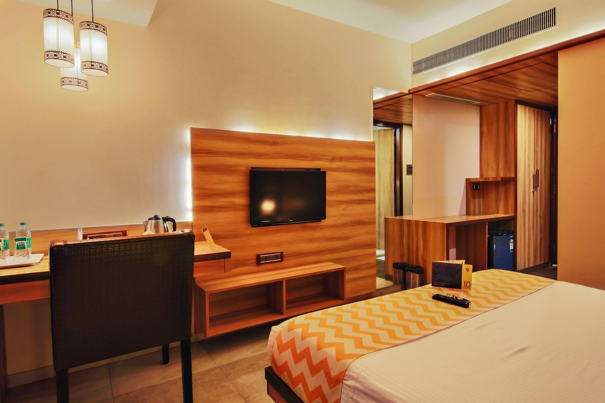 Hotel Crawford Inn Mumbai  Buitenkant foto