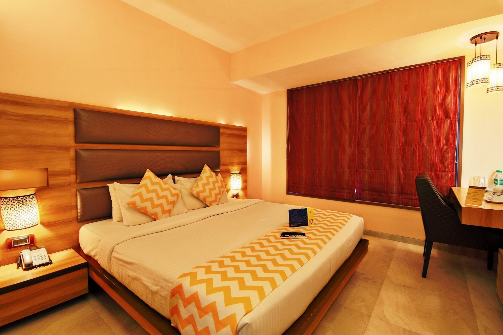 Hotel Crawford Inn Mumbai  Buitenkant foto